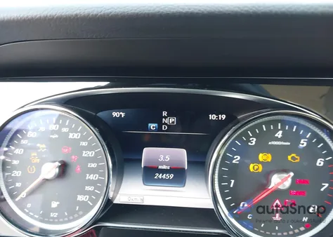 2018 Mercedes-Benz E 300 from USA, damaged, VIN WDDZF4JB2JA460520